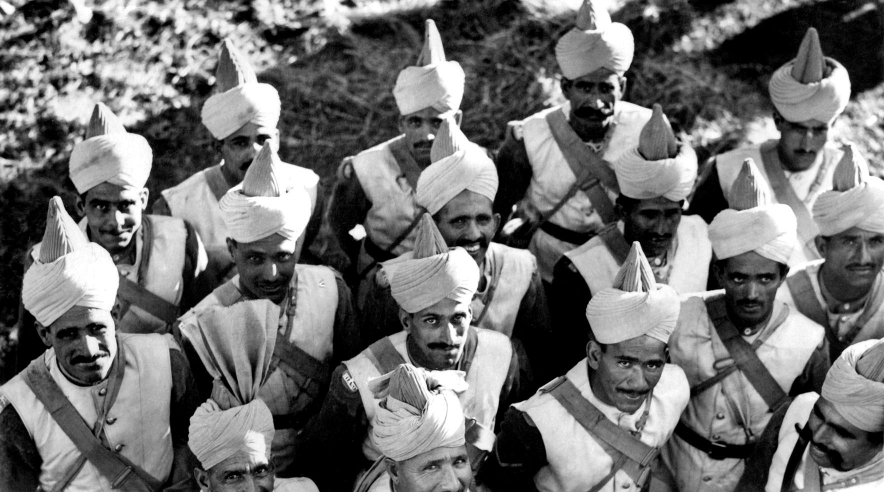 02khan-web-superJumbo